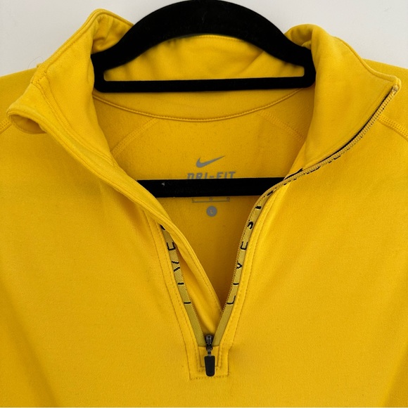 Nike Livestrong 1/4 Zip Dri-Fit Yellow Size Women's Large - Picture 3 of 7